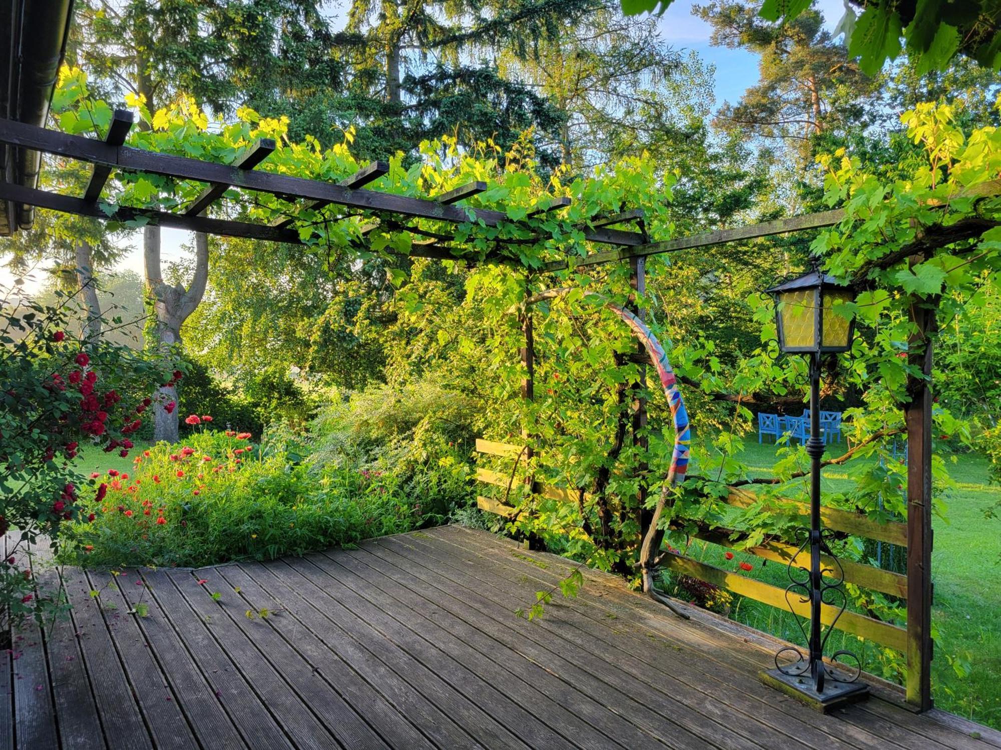 Gemuetliches Ferienhaus Mit Grossem Garten, Ideal Fuer Naturliebhaber Gerhardshofen Exterior foto
