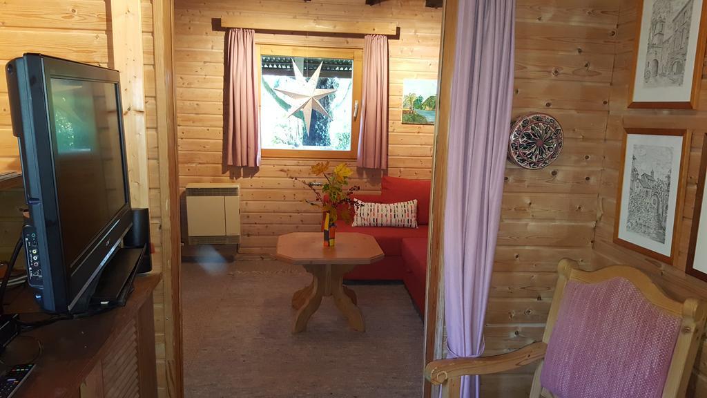 Gemuetliches Ferienhaus Mit Grossem Garten, Ideal Fuer Naturliebhaber Gerhardshofen Exterior foto